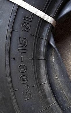 Шина з камерою 5,00-15 триреберна MNT Tyres